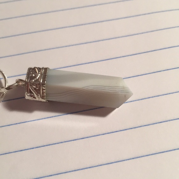 PRICE DROP! Indian Lace Agate Necklace! - Picture 2 of 6